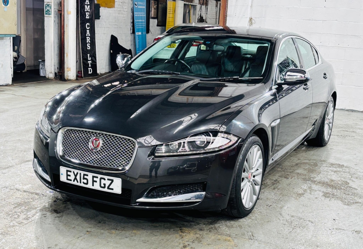 Used Jaguar XF 2015 for sale - 76561717: Photo 4