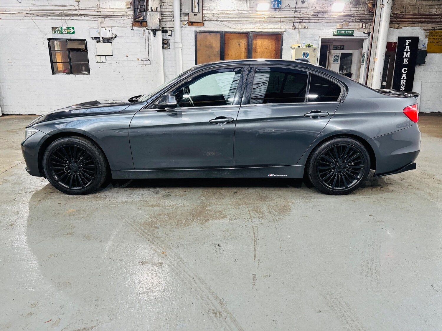 Used BMW 3 Series 2012 for sale - 76099392: Photo 9