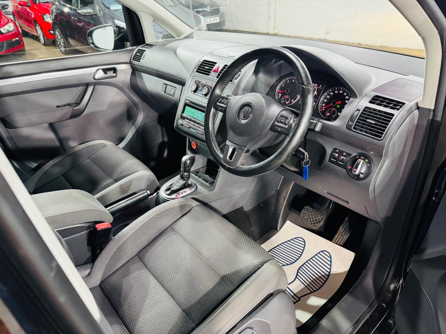 Used Volkswagen Touran 2015 for sale - 77331343: Photo 10