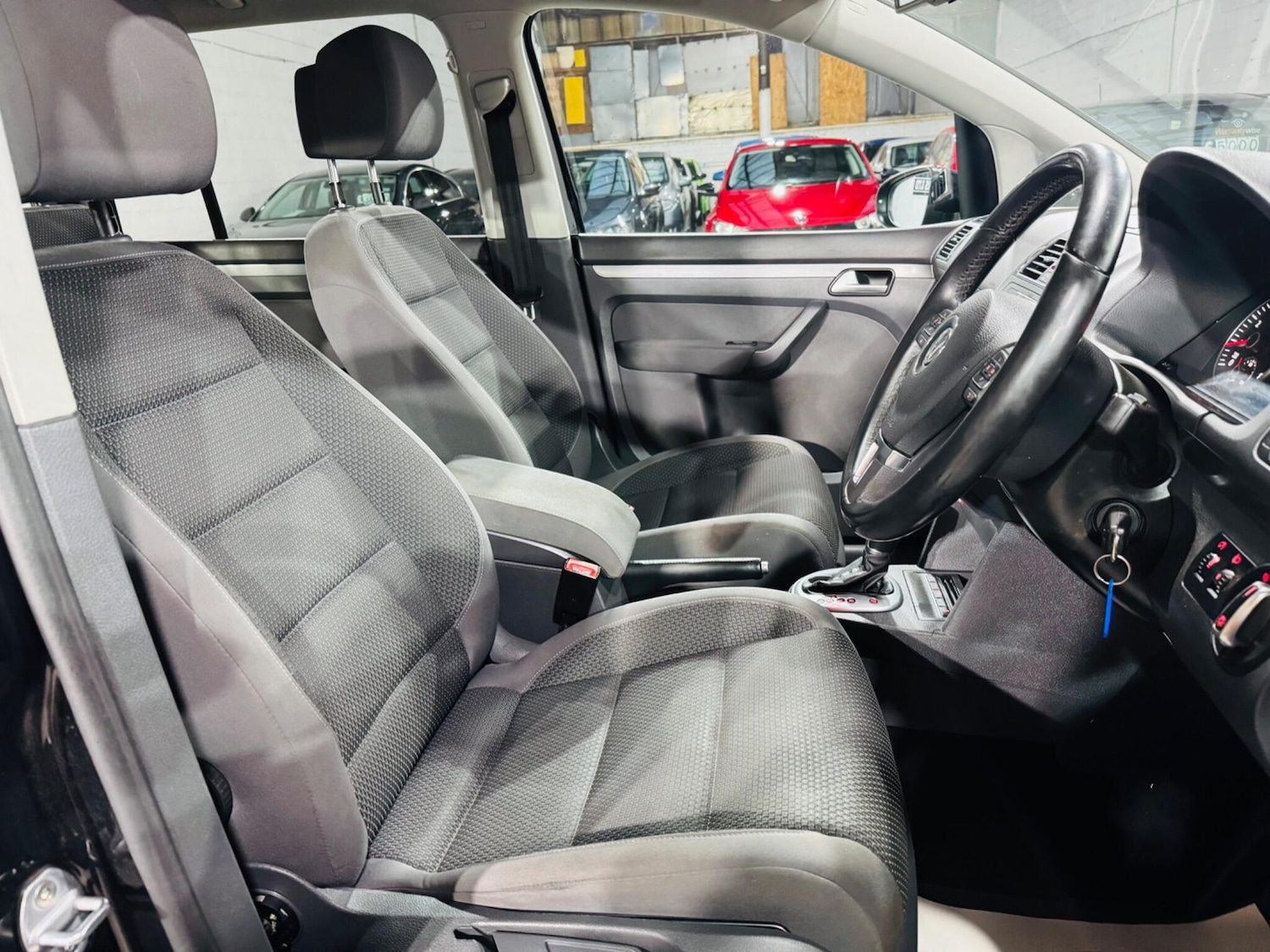 Used Volkswagen Touran 2015 for sale - 77331343: Photo 13