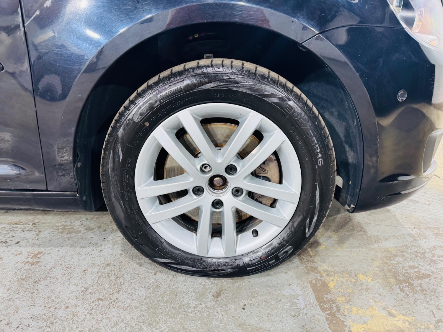 Used Volkswagen Touran 2015 for sale - 77331343: Photo 30