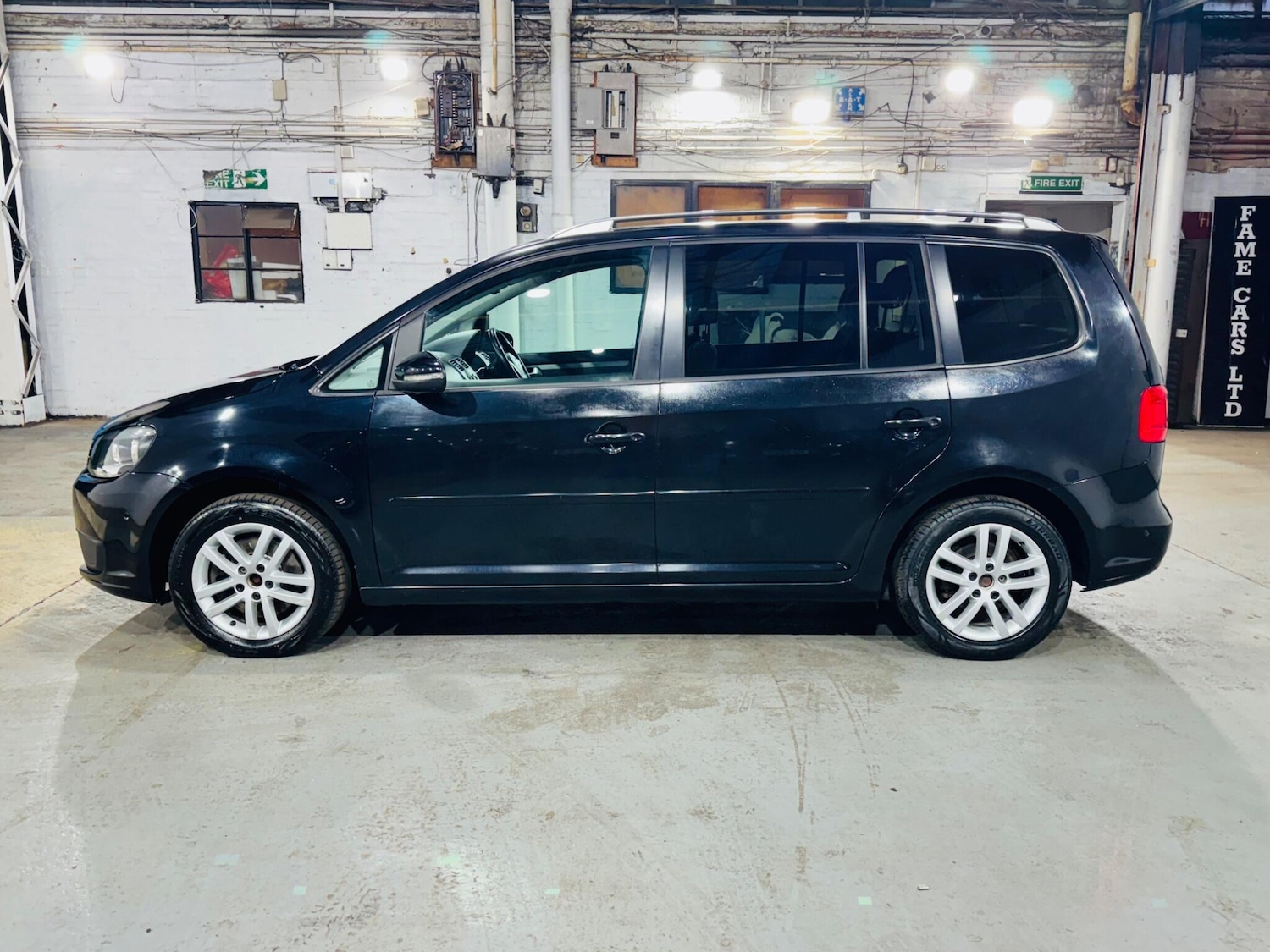 Used Volkswagen Touran 2015 for sale - 77331343: Photo 9