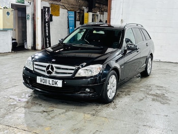 Used Mercedes-Benz C Class 2011 for sale - 76498914: Photo