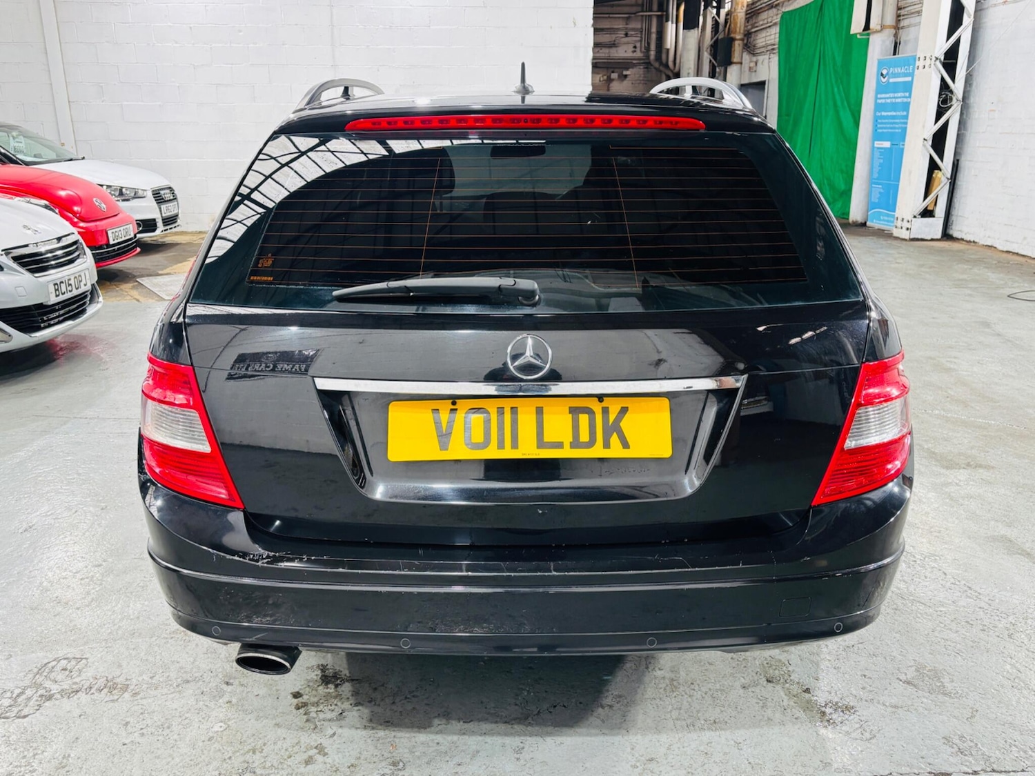 Used Mercedes-Benz C Class 2011 for sale - 76498914: Photo 6