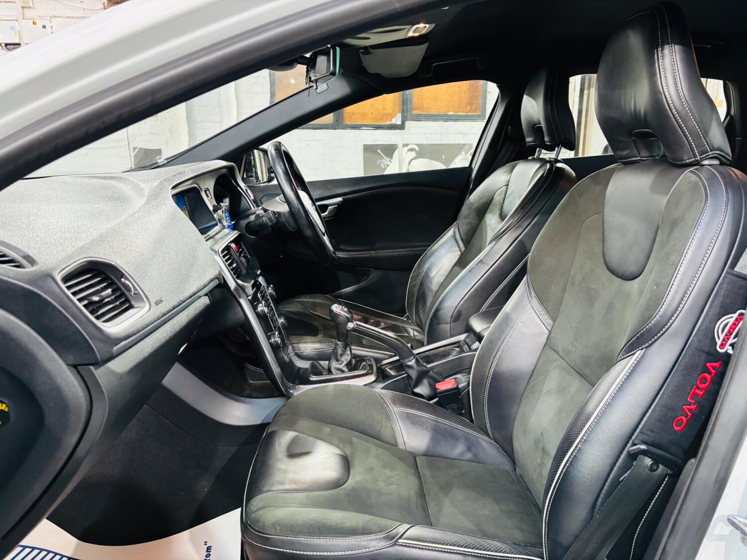 Used Volvo V40 for sale - 77710388: Photo 15