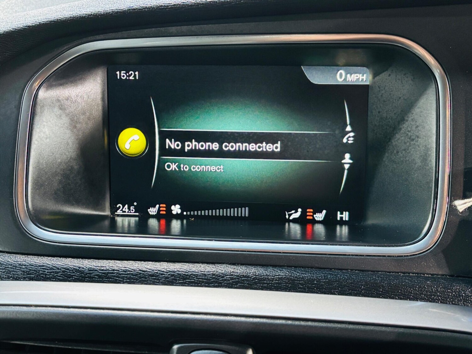 Used Volvo V40 for sale - 77710388: Photo 25