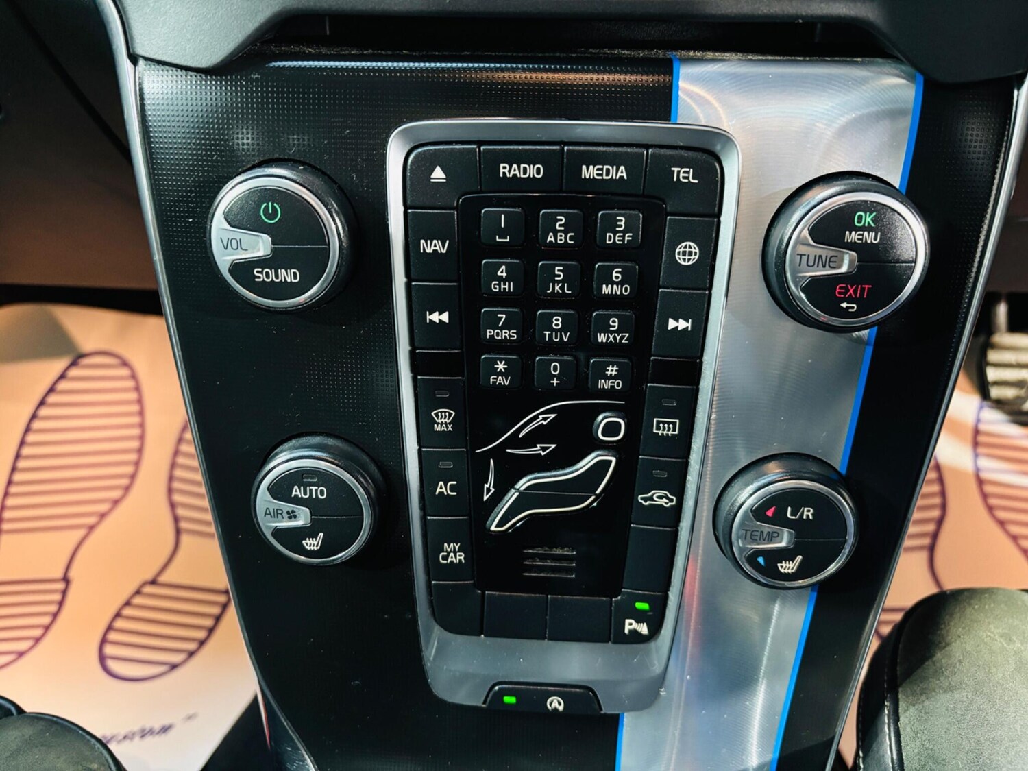 Used Volvo V40 for sale - 77710388: Photo 26