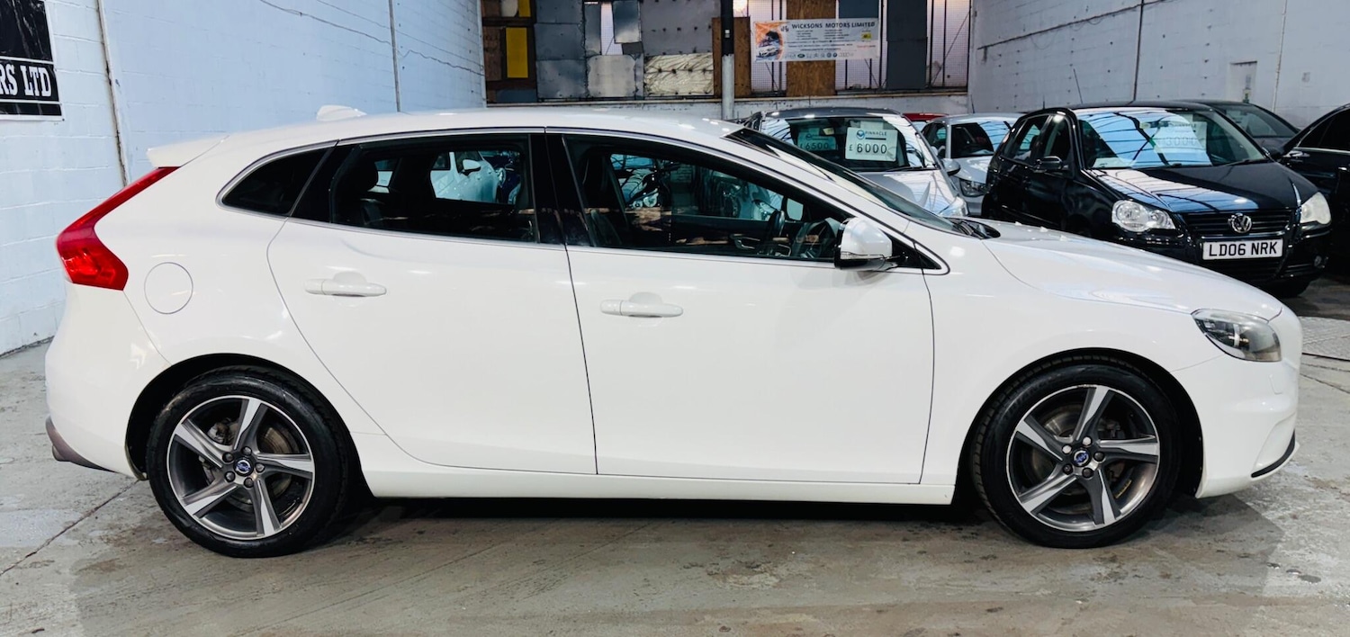 Used Volvo V40 for sale - 77710388: Photo 8