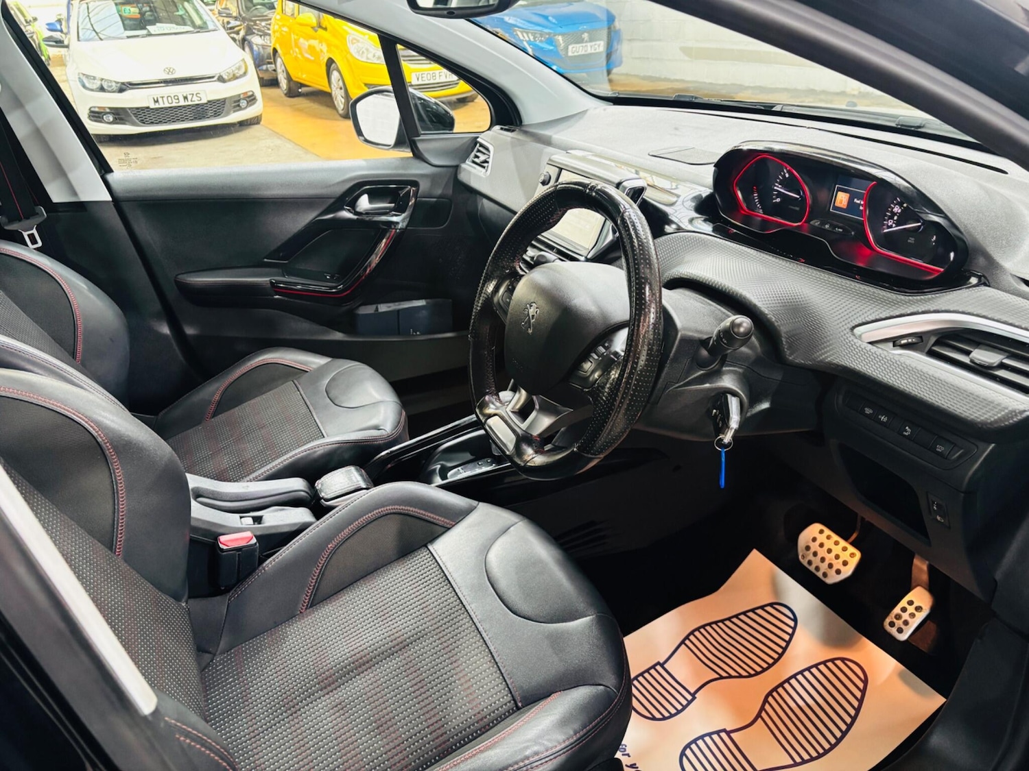 Used Peugeot 2008 2016 for sale - 77924915: Photo 10