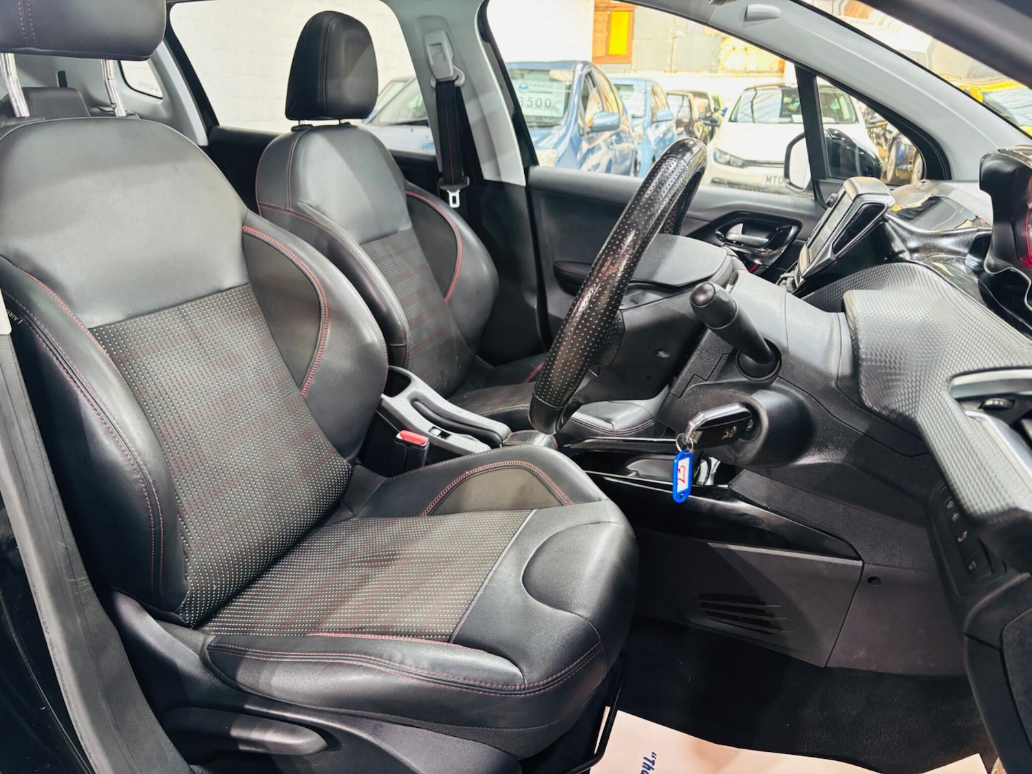 Used Peugeot 2008 2016 for sale - 77924915: Photo 13