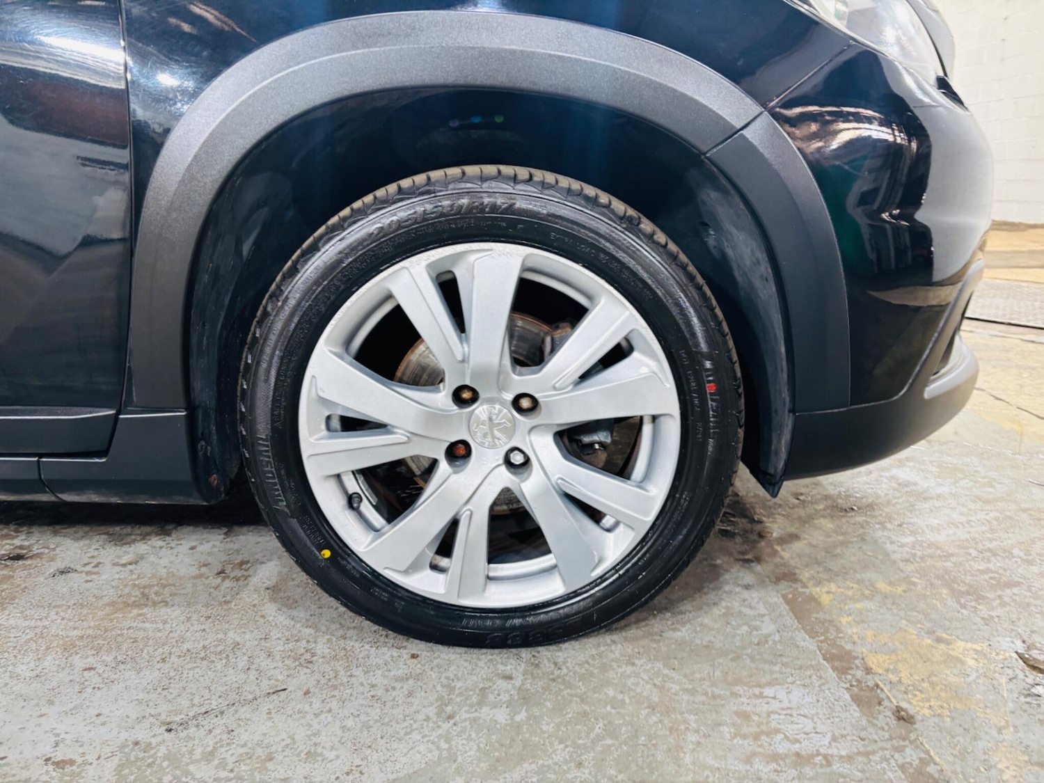 Used Peugeot 2008 2016 for sale - 77924915: Photo 32