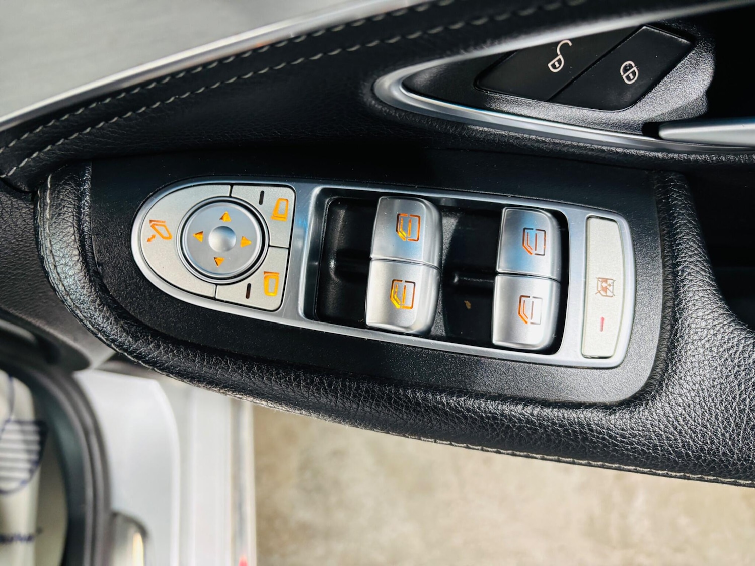 Used Mercedes-Benz C Class for sale - 77624985: Photo 17