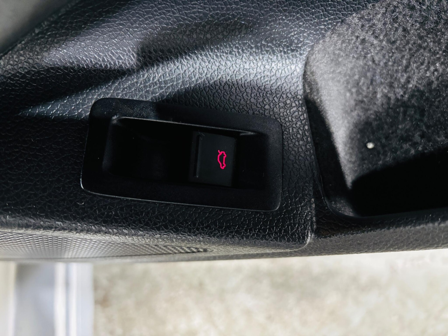 Used Volkswagen Scirocco 2010 for sale - 76887281: Photo 20