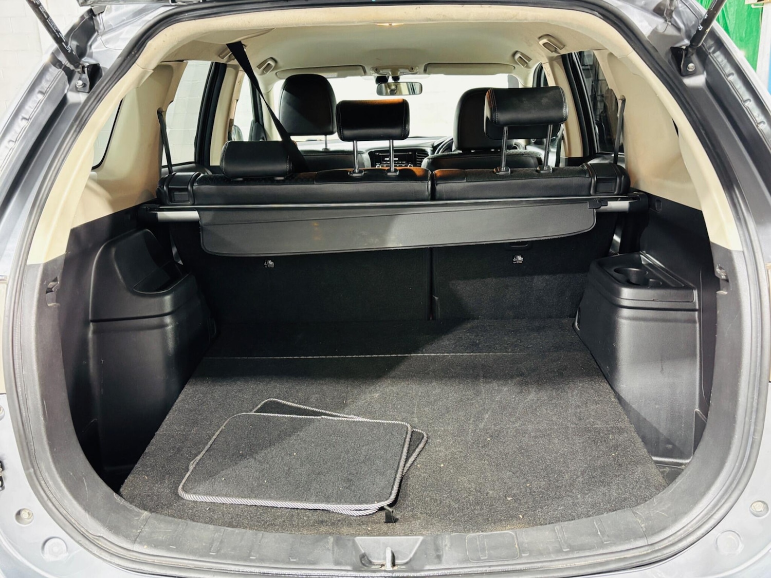 Used Mitsubishi Outlander 2014 for sale - 76995709: Photo 30