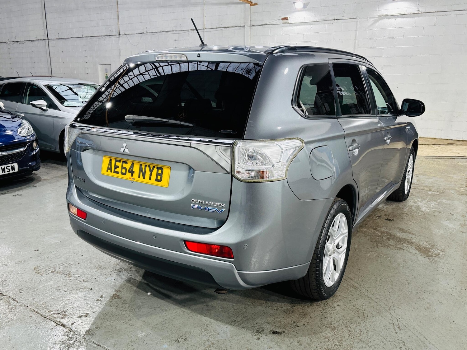 Used Mitsubishi Outlander 2014 for sale - 76995709: Photo 5