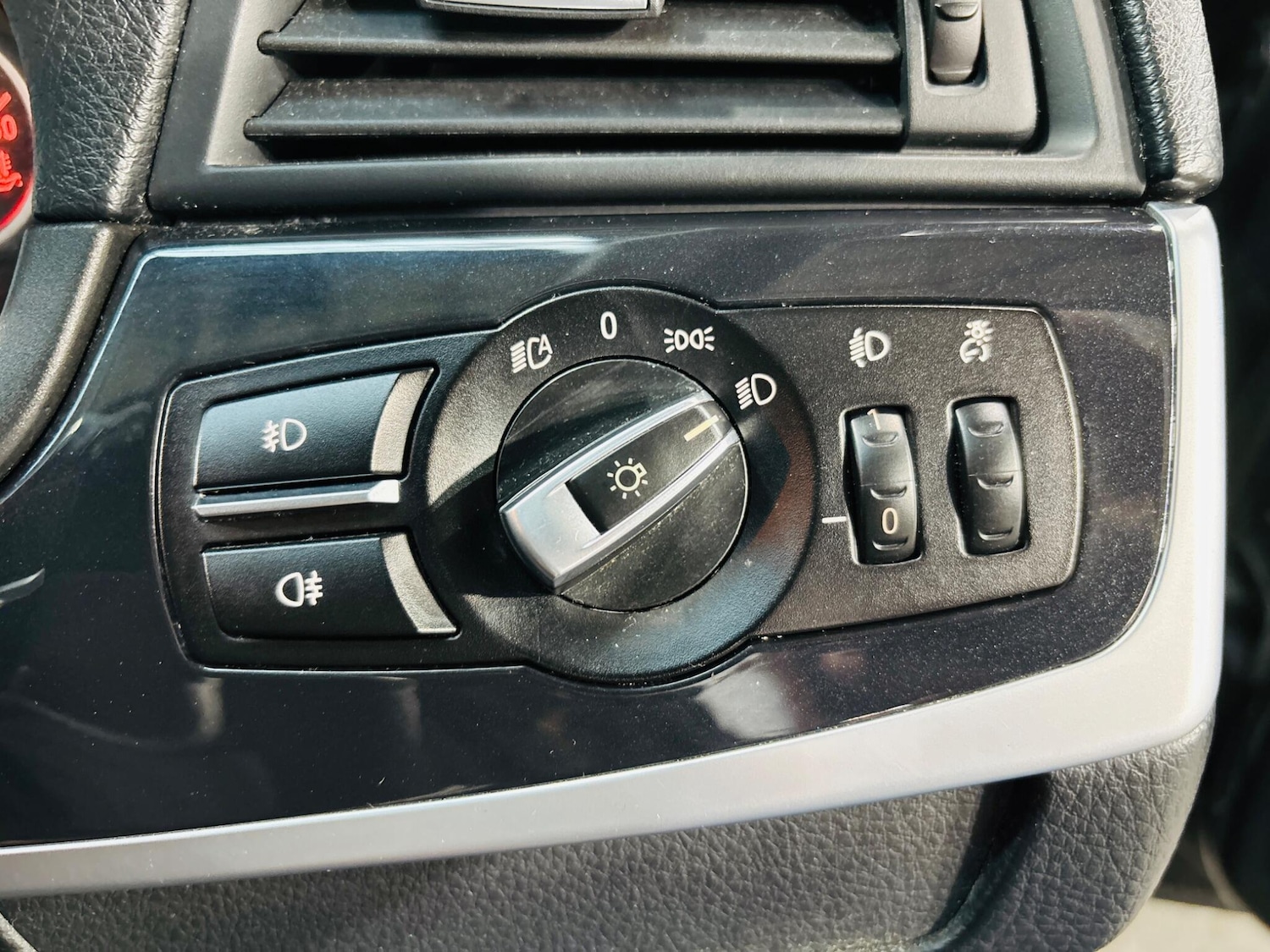 Used BMW 5 Series 2011 for sale - 76084063: Photo 19