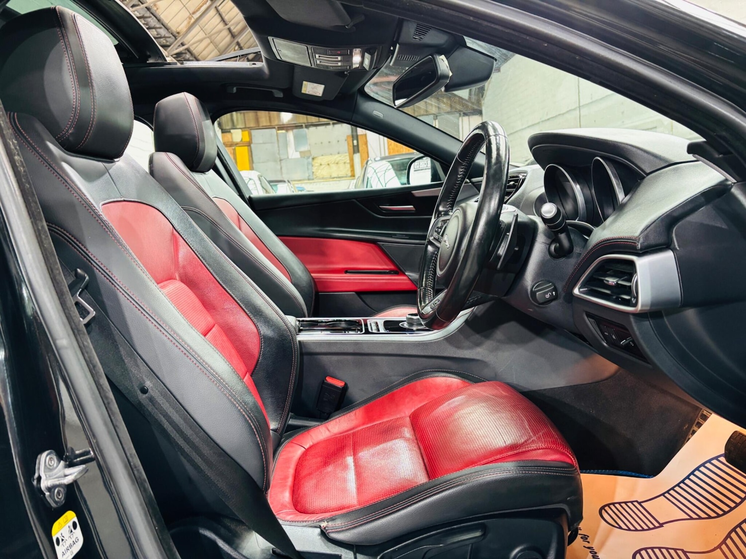 Used Jaguar XE 2016 for sale - 76226818: Photo 13