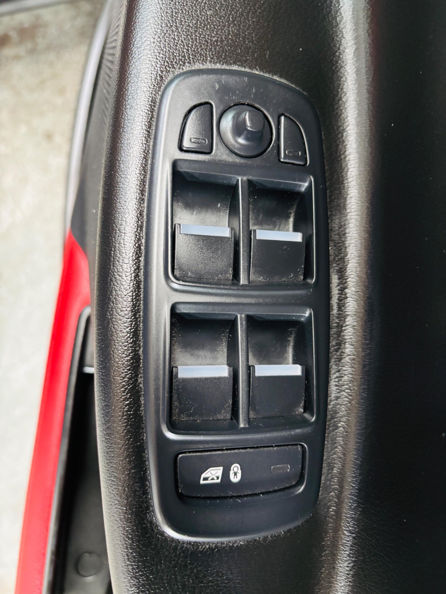 Used Jaguar XE 2016 for sale - 76226818: Photo 18