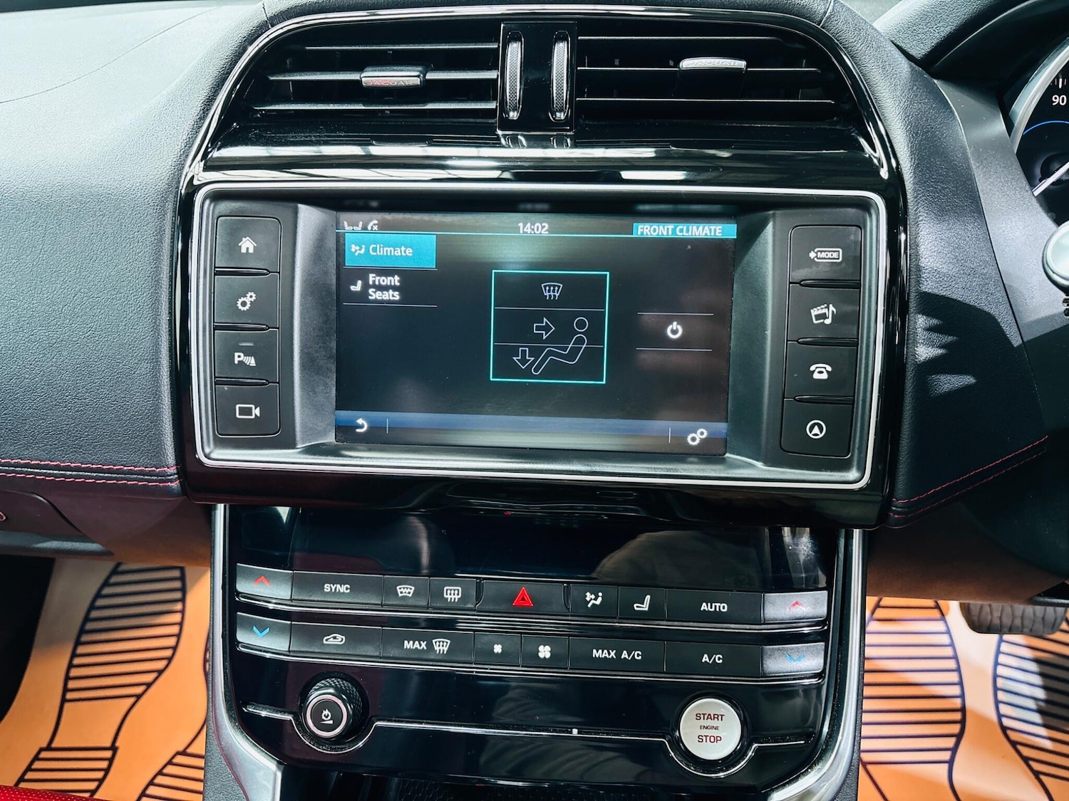 Used Jaguar XE 2016 for sale - 76226818: Photo 25