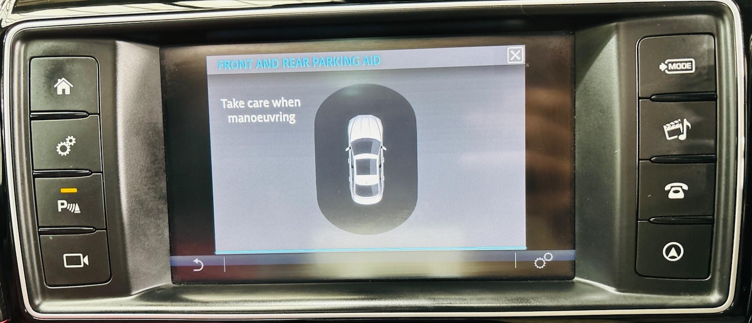 Used Jaguar XE 2016 for sale - 76226818: Photo 34