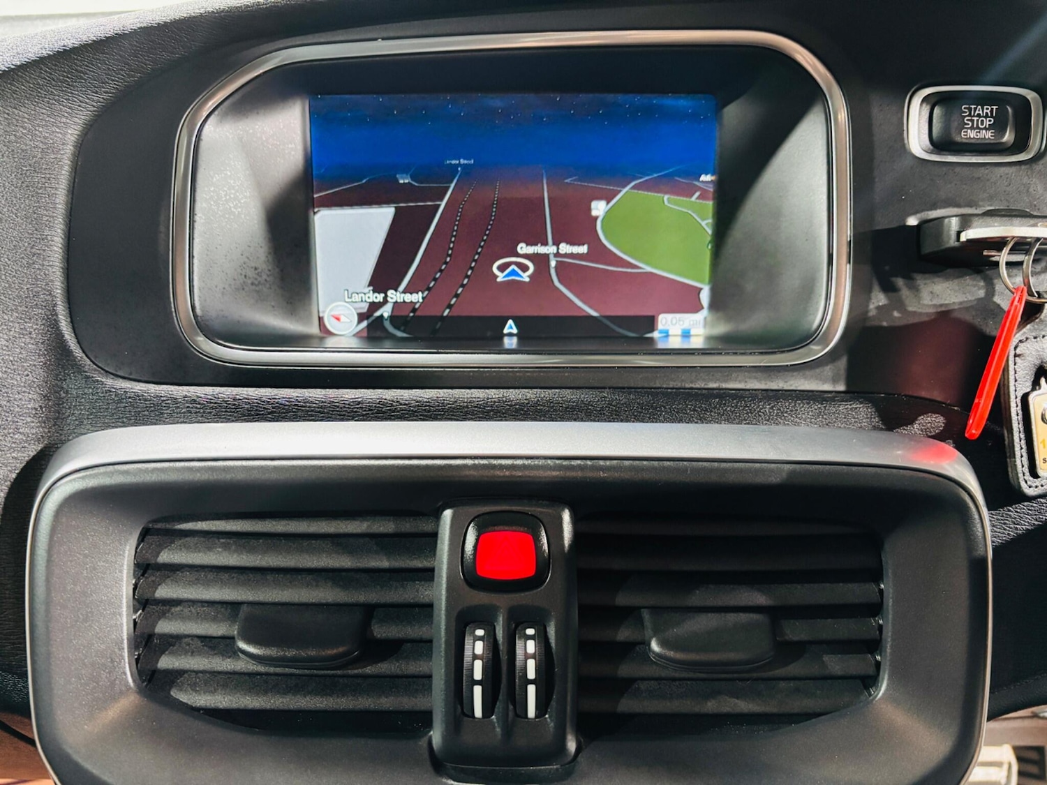 Used Volvo V40 for sale - 77659023: Photo 22