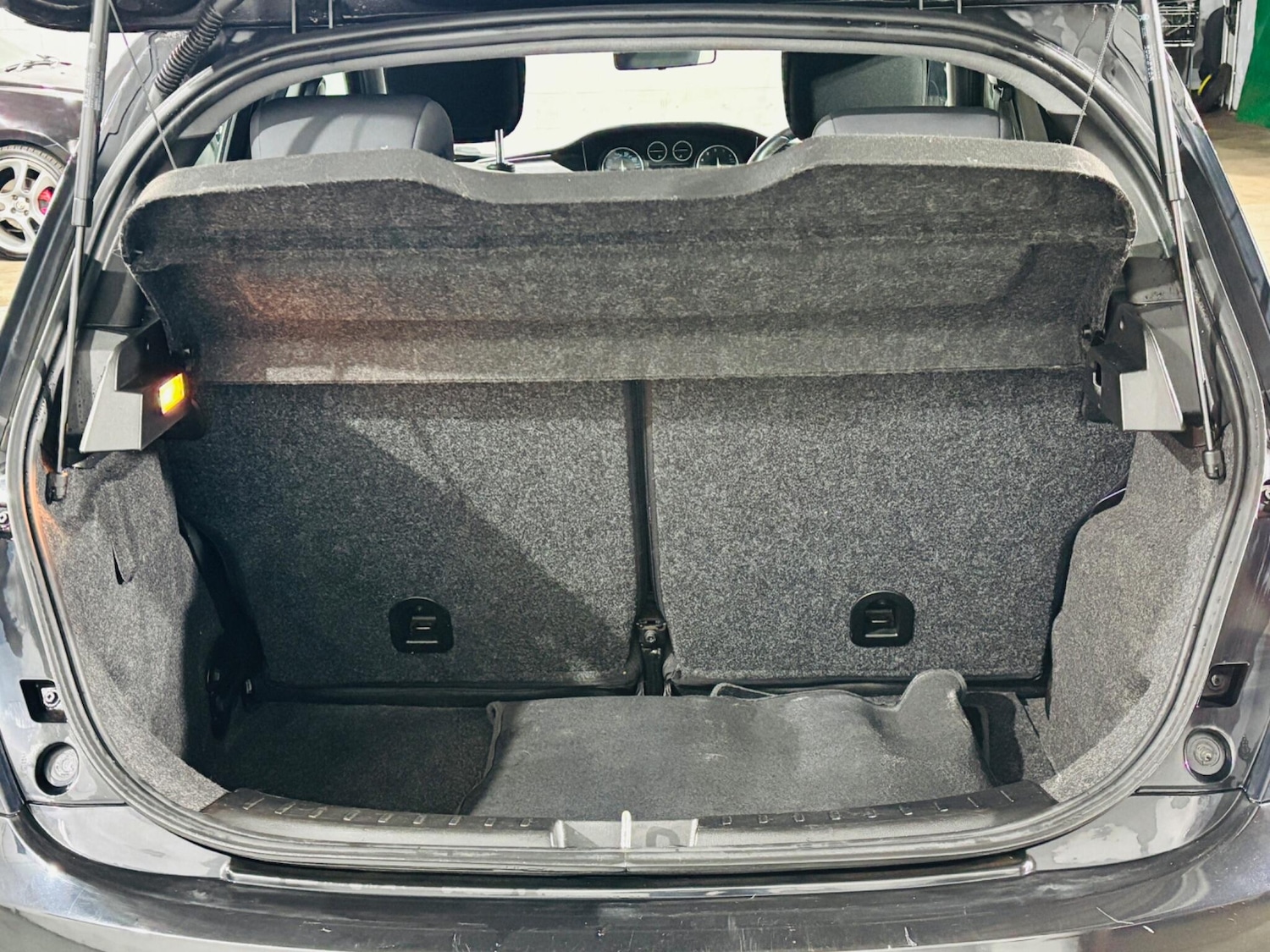 Used Chrysler Ypsilon 2014 for sale - 77131162: Photo 24