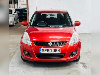 Used Suzuki Swift 2010 for sale - 79552757: Photo