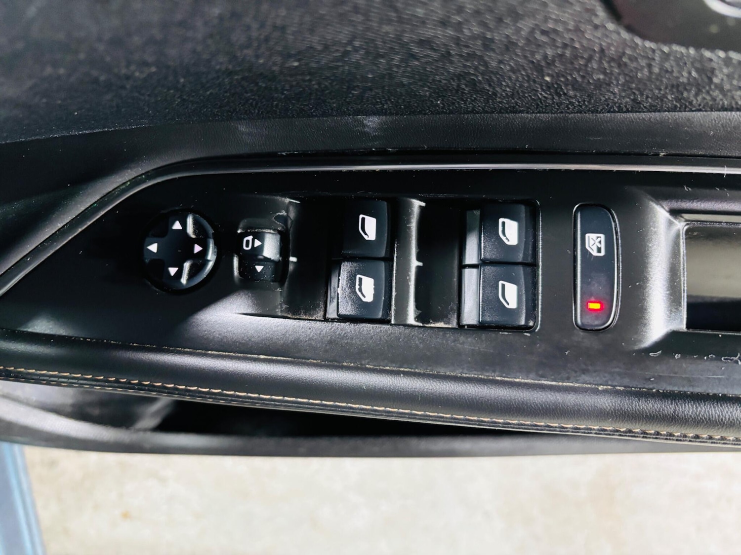 Used Peugeot 5008 2018 for sale - 76989367: Photo 18