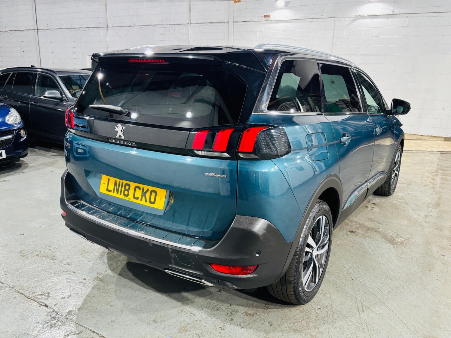 Used Peugeot 5008 2018 for sale - 76989367: Photo 5