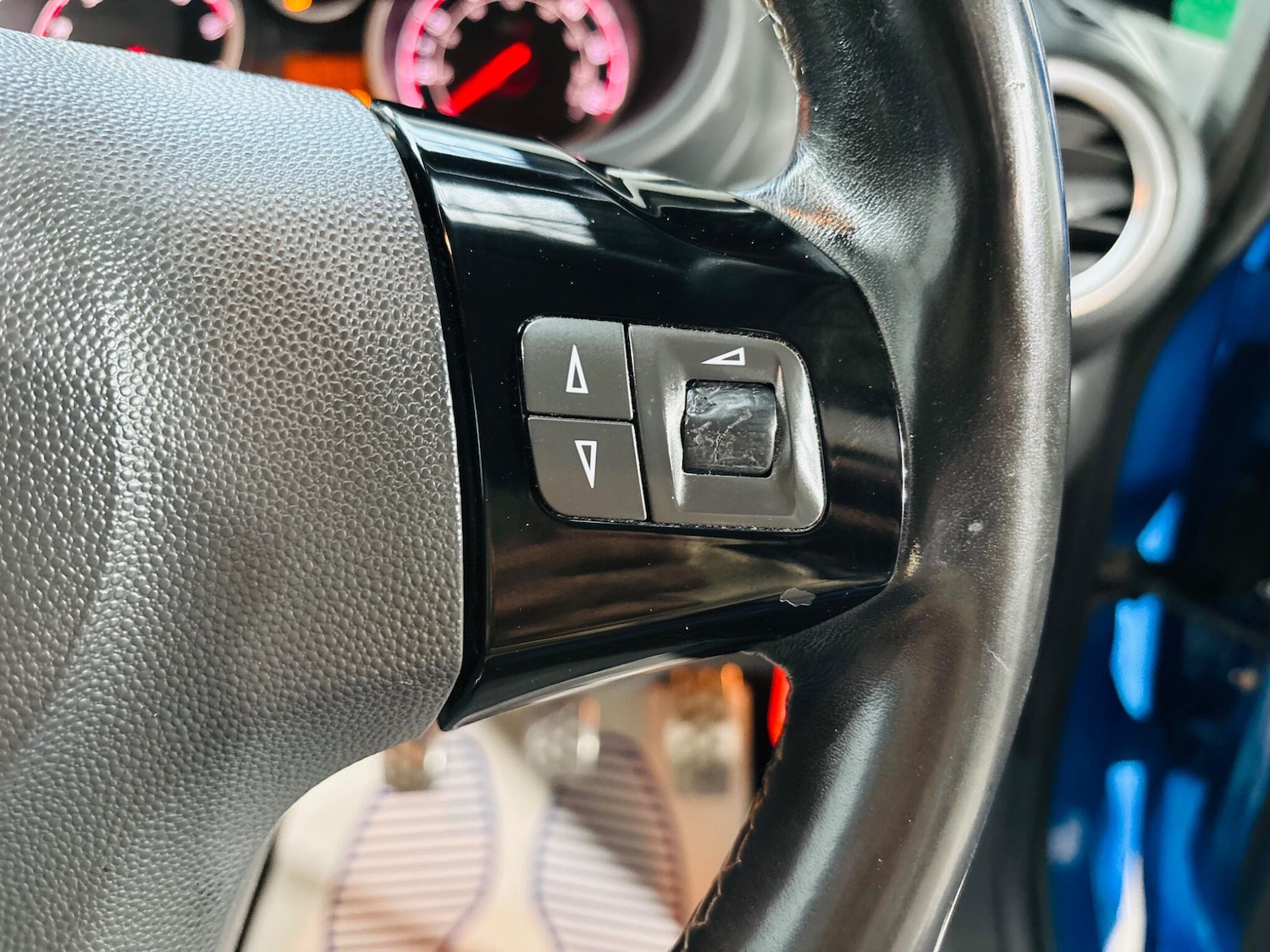 Used Vauxhall Corsa 2009 for sale - 76989342: Photo 20