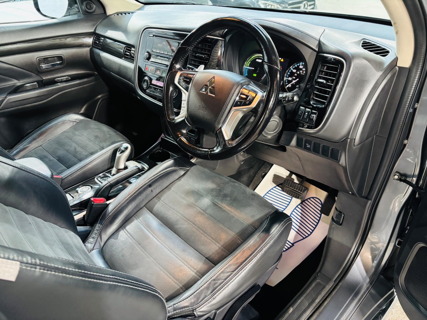 Used Mitsubishi Outlander 2016 for sale - 77753354: Photo 10