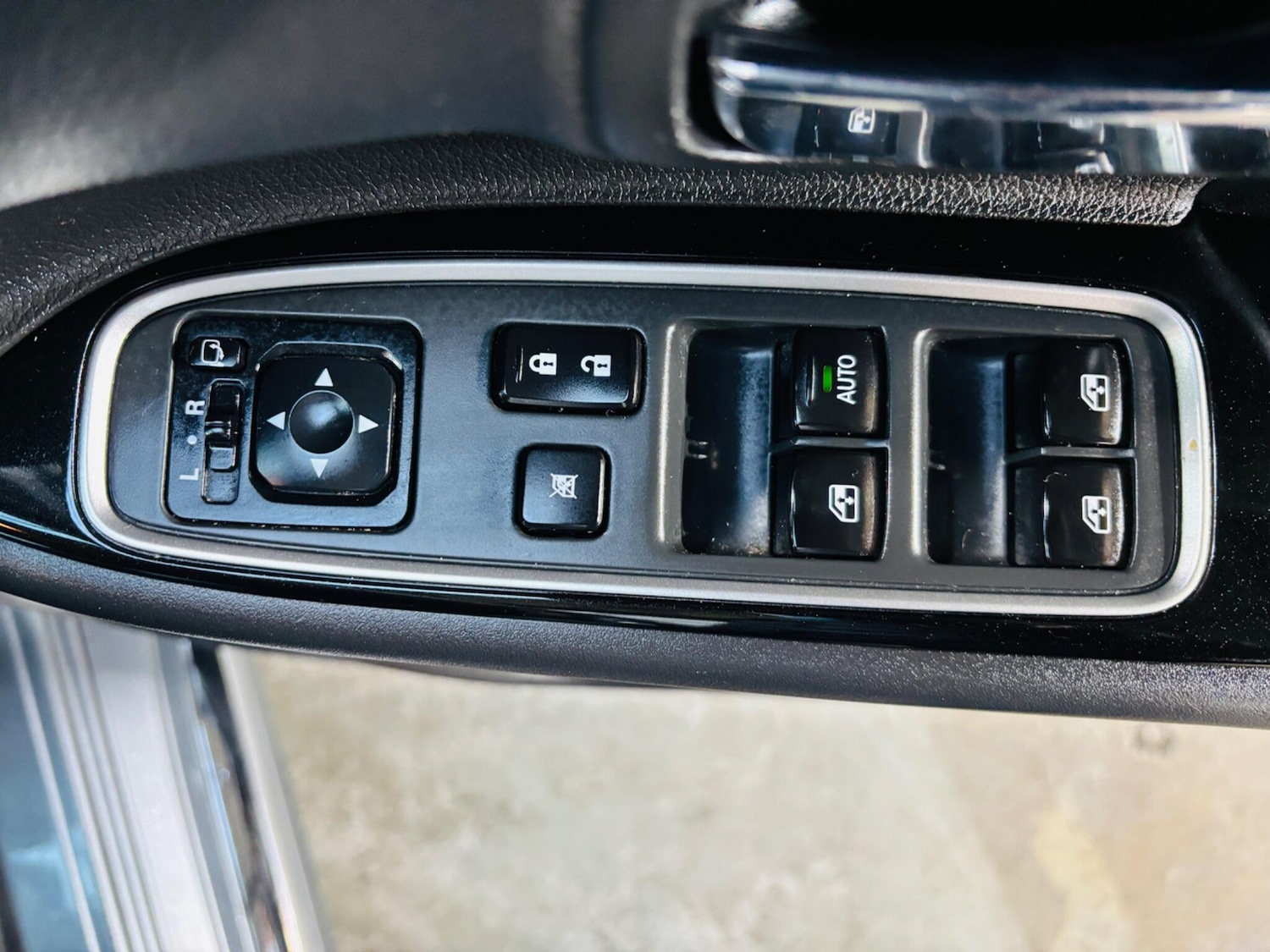 Used Mitsubishi Outlander 2016 for sale - 77753354: Photo 17