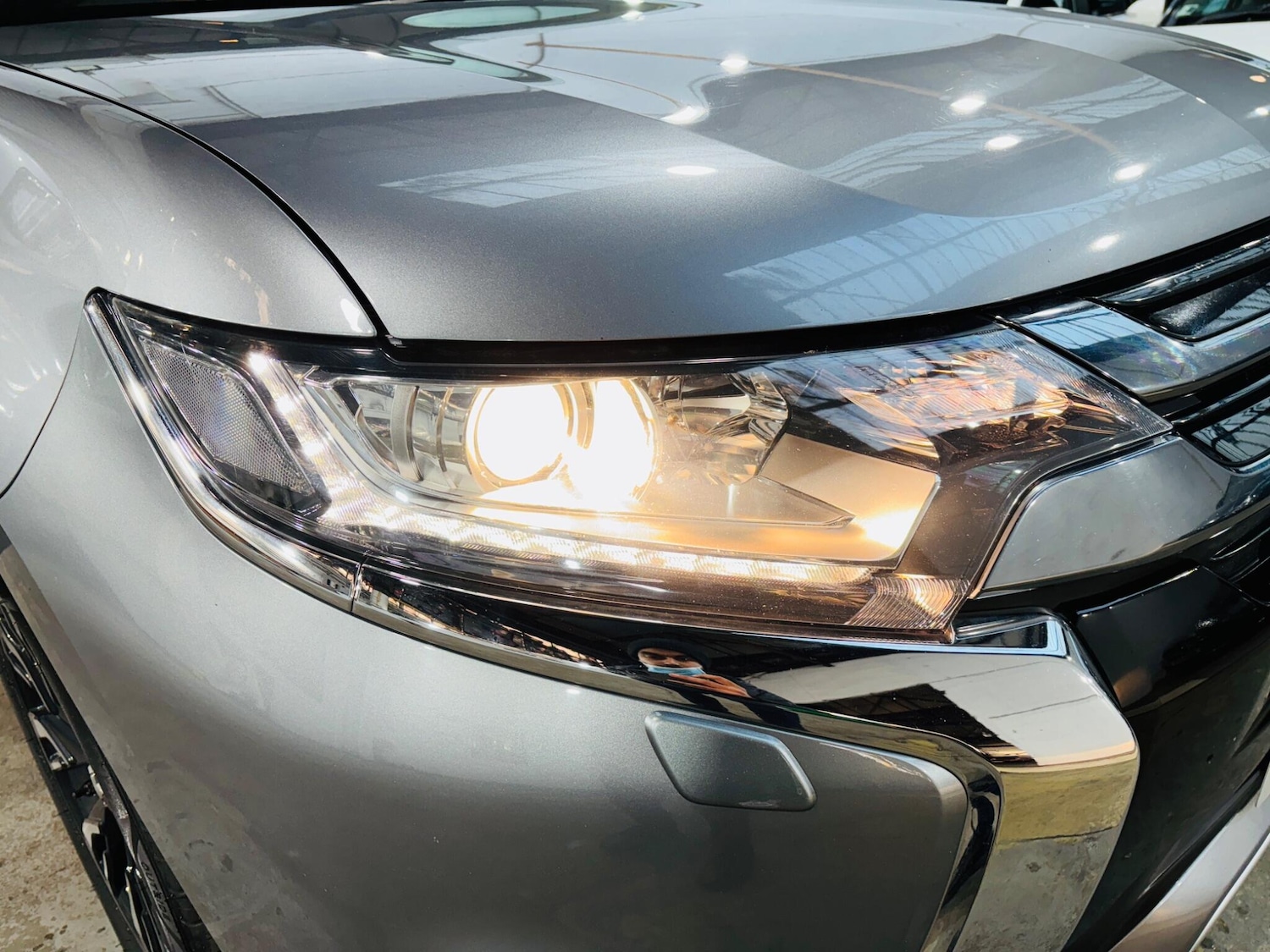 Used Mitsubishi Outlander 2016 for sale - 77753354: Photo 24