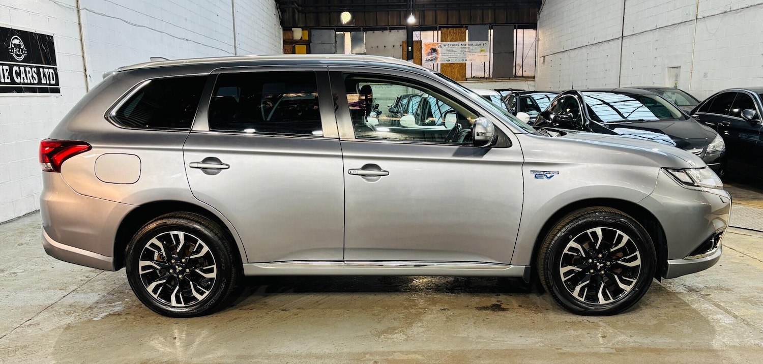 Used Mitsubishi Outlander 2016 for sale - 77753354: Photo 8