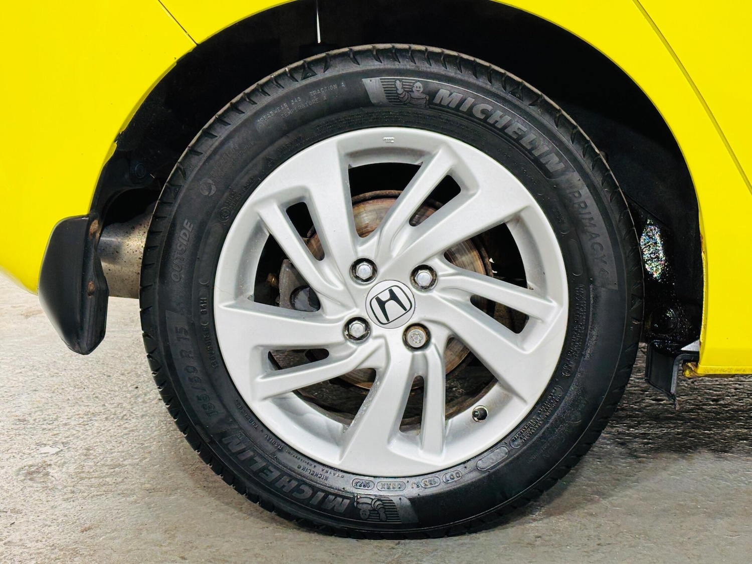 Vehicle 27