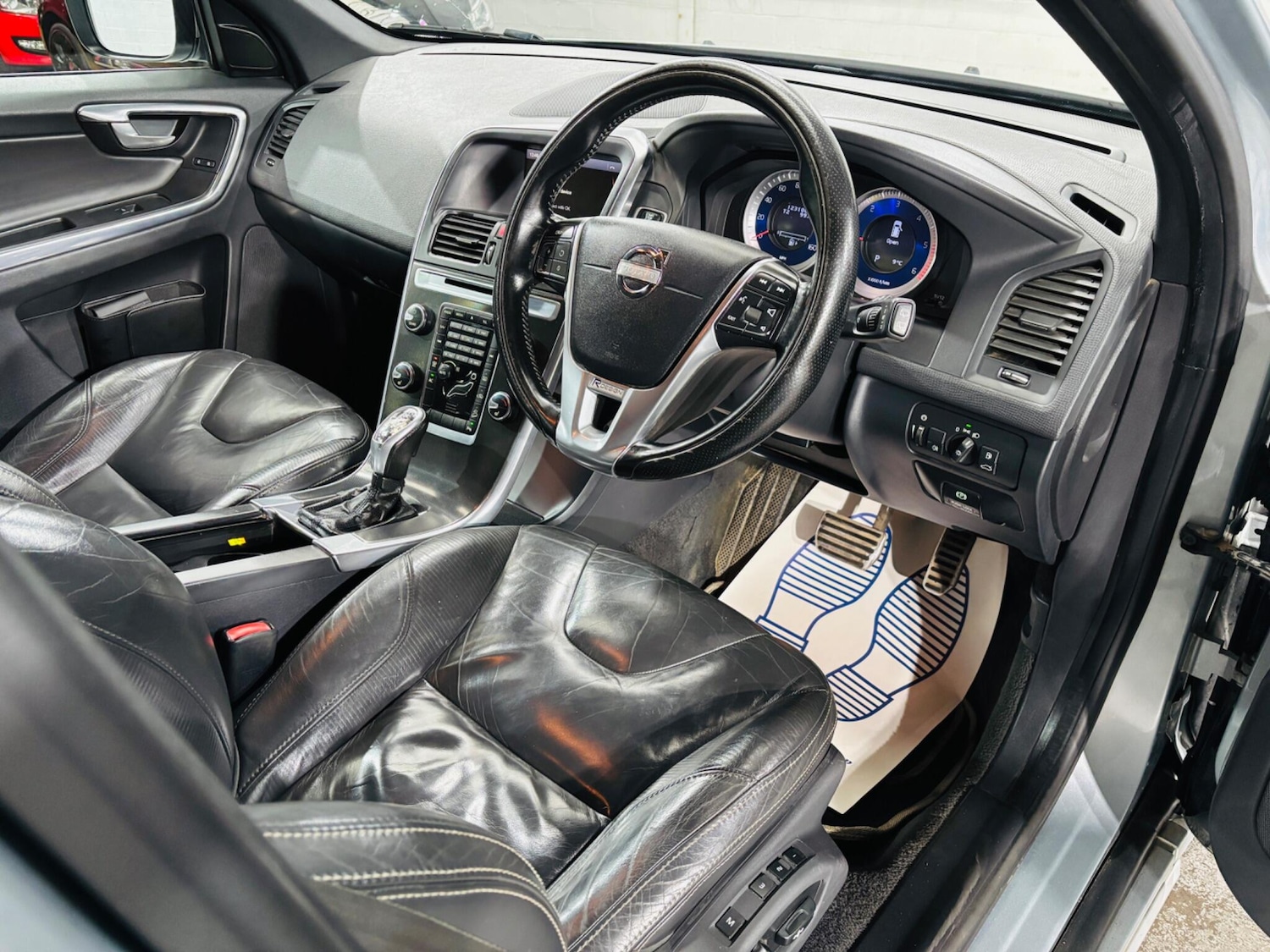 Used Volvo XC60 2013 for sale - 77190677: Photo 10