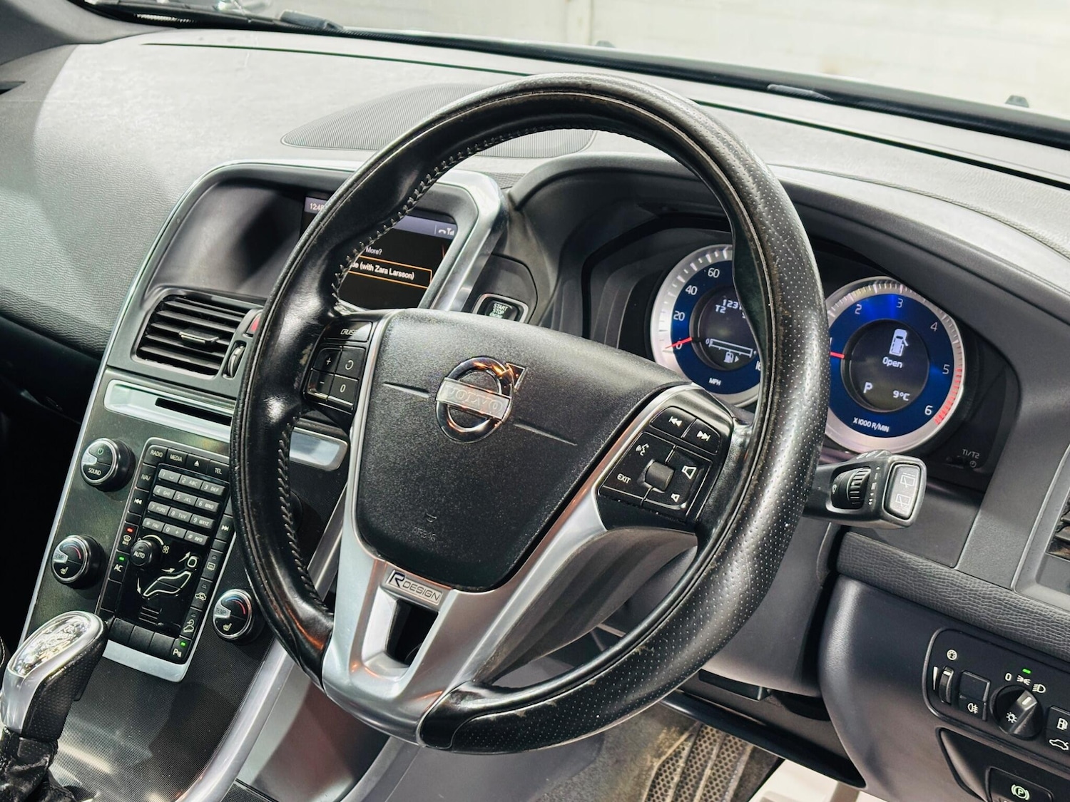 Used Volvo XC60 2013 for sale - 77190677: Photo 11