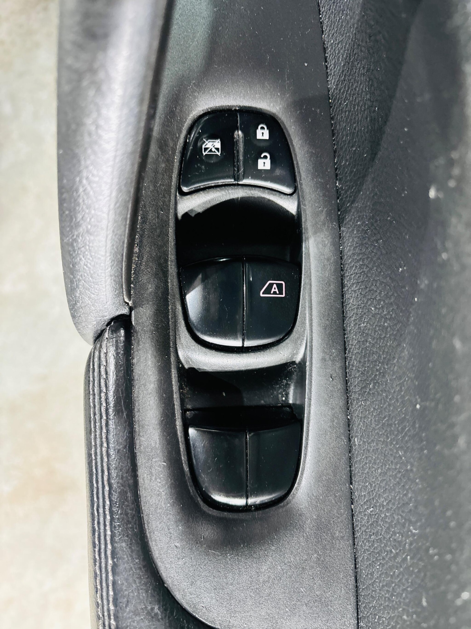 Used Nissan X-Trail 2017 for sale - 76990622: Photo 16