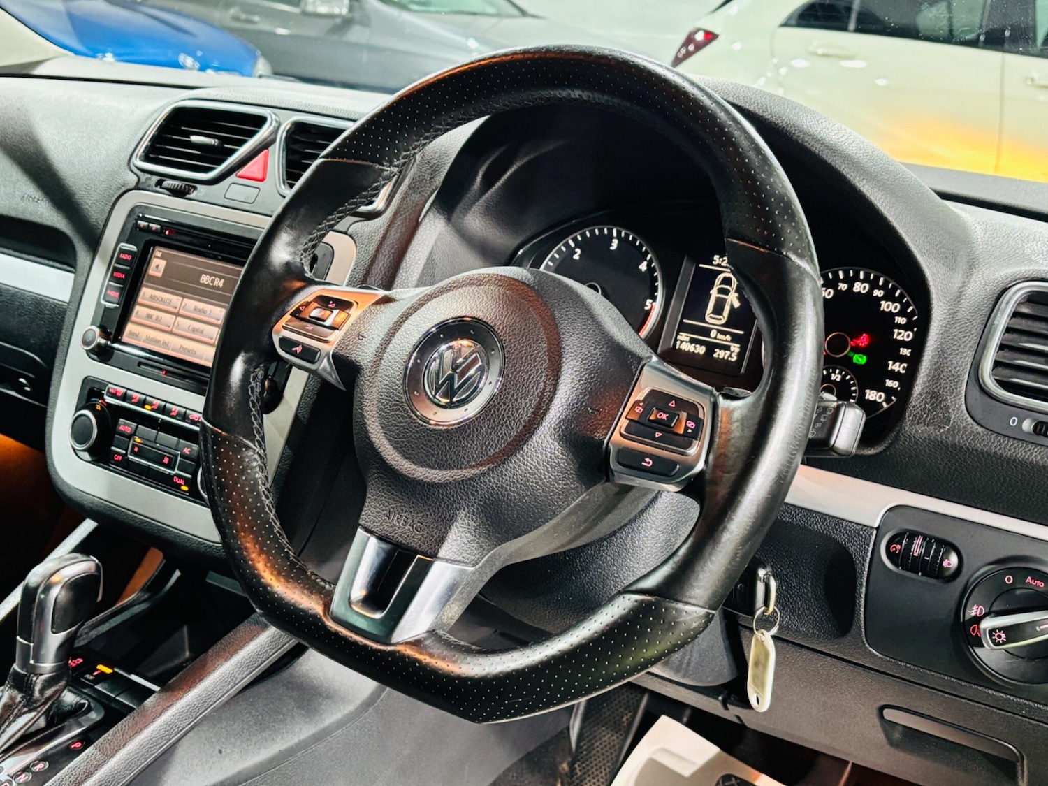 Used Volkswagen Scirocco 2012 for sale - 76714964: Photo 11