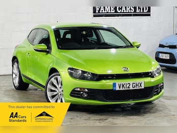 (12) - 2.0 TDI BlueMotion Tech GT DSG Euro 5 (s/s) 3dr