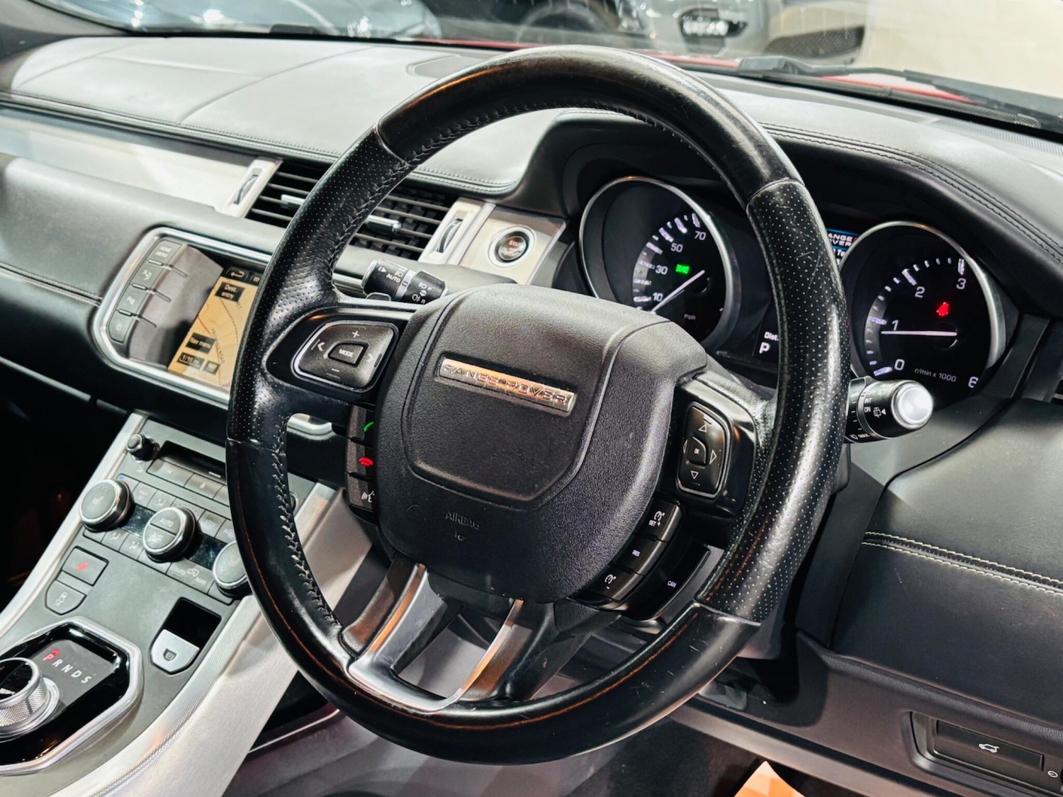 Used Land Rover Range Rover Evoque 2013 for sale - 76121480: Photo 11