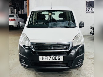 Used Peugeot Partner 2017 for sale - 77040631: Photo
