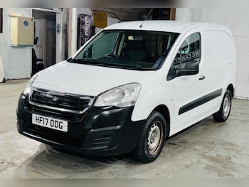 Used Peugeot Partner 2017 for sale - 77040631: Photo
