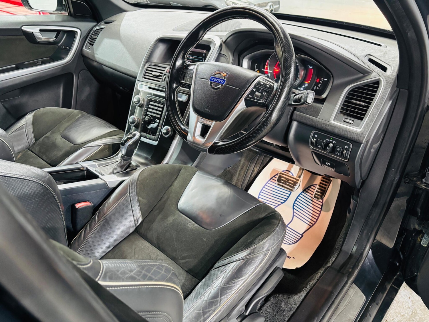 Used Volvo XC60 2014 for sale - 76633381: Photo 10