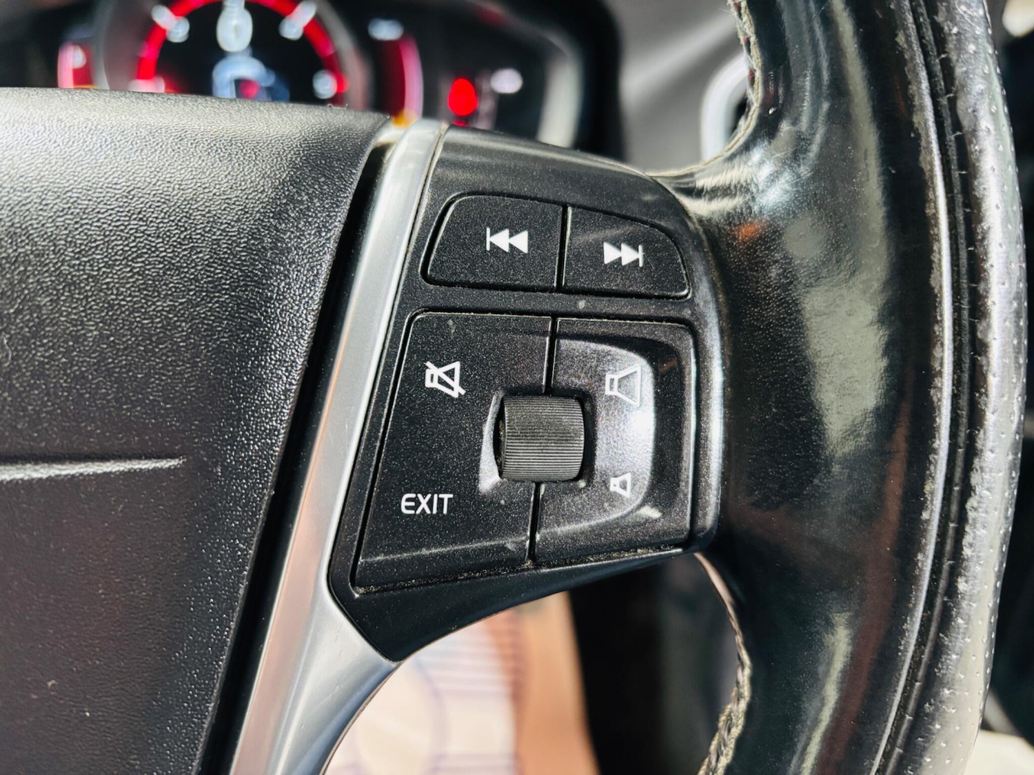 Used Volvo XC60 2014 for sale - 76633381: Photo 20