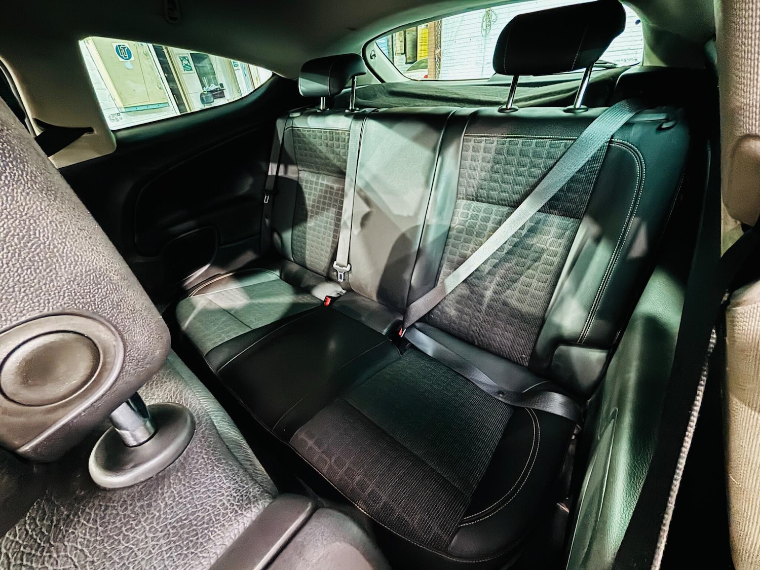 Used Vauxhall Astra GTC 2013 for sale - 77752885: Photo 16