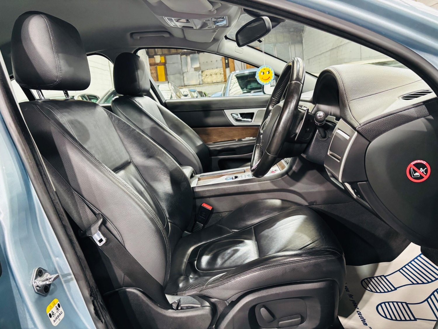 Used Jaguar XF 2013 for sale - 76398109: Photo 13