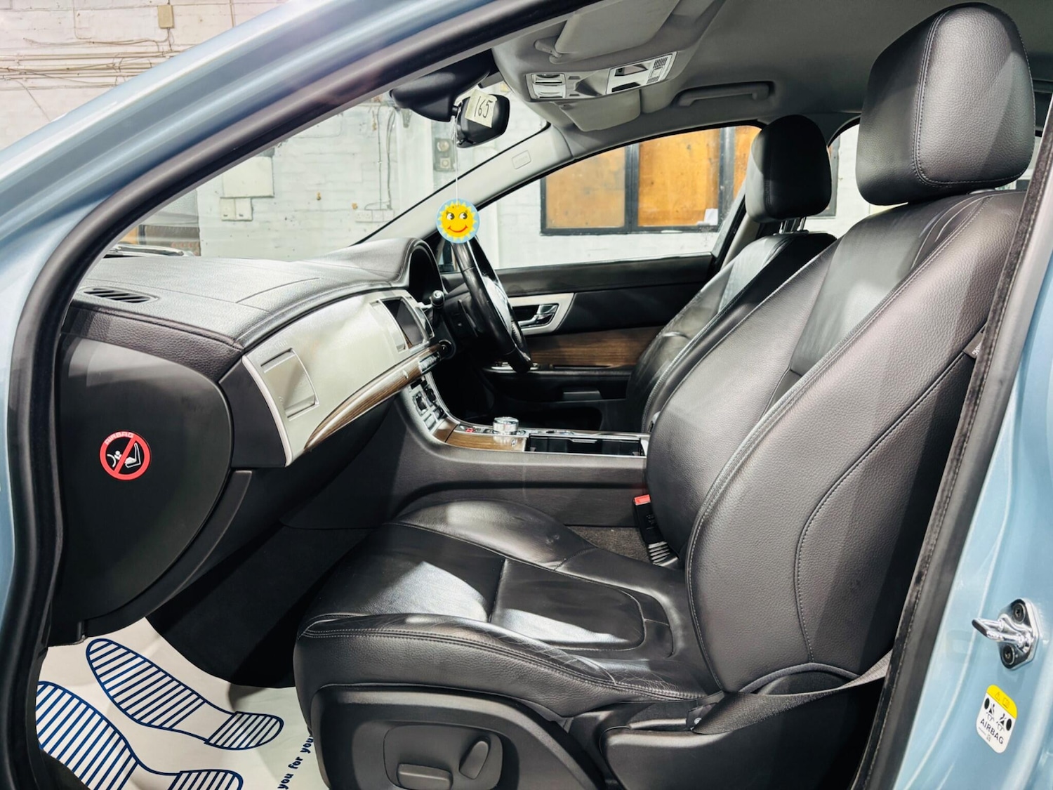 Used Jaguar XF 2013 for sale - 76398109: Photo 15