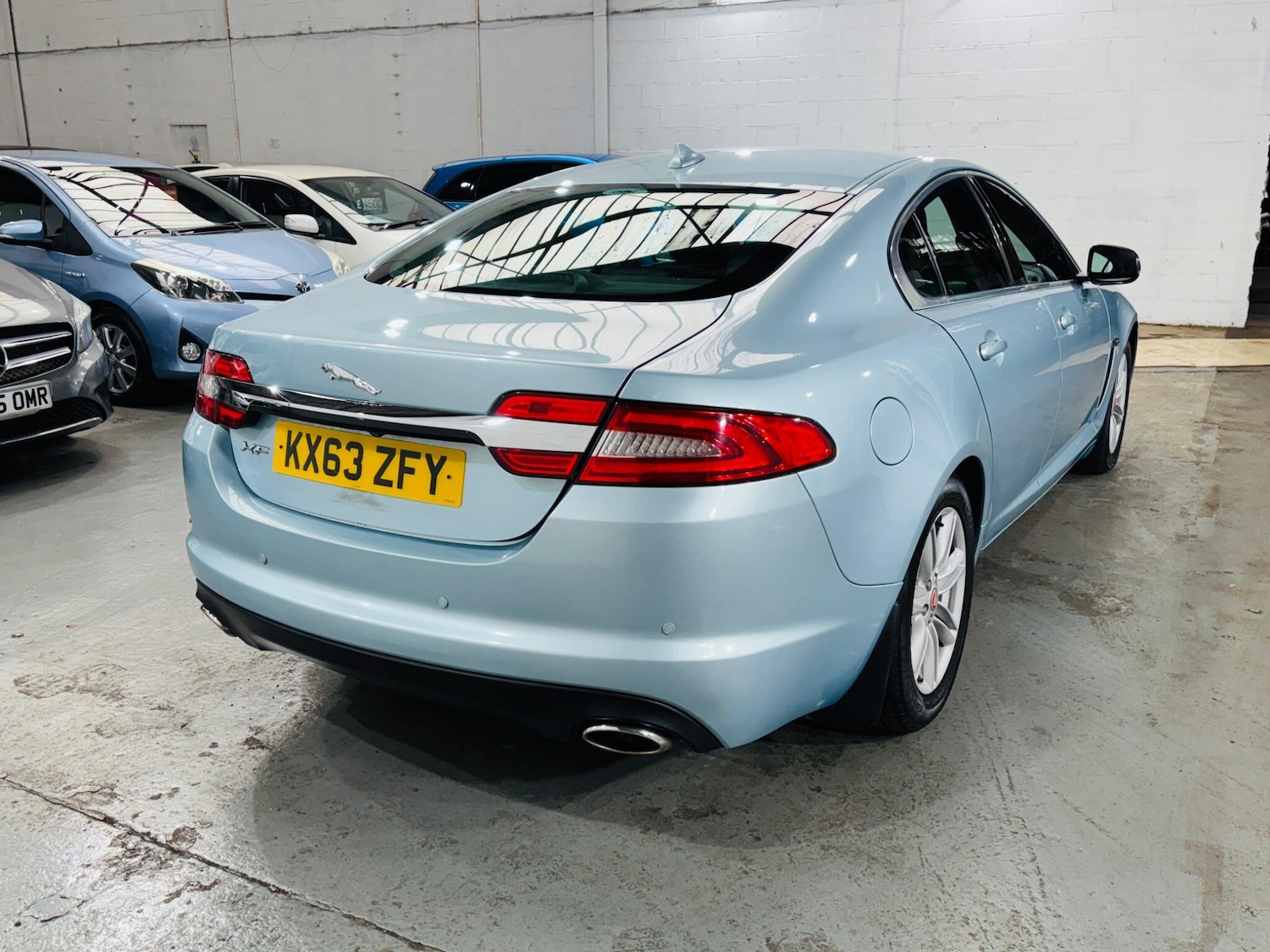 Used Jaguar XF 2013 for sale - 76398109: Photo 5