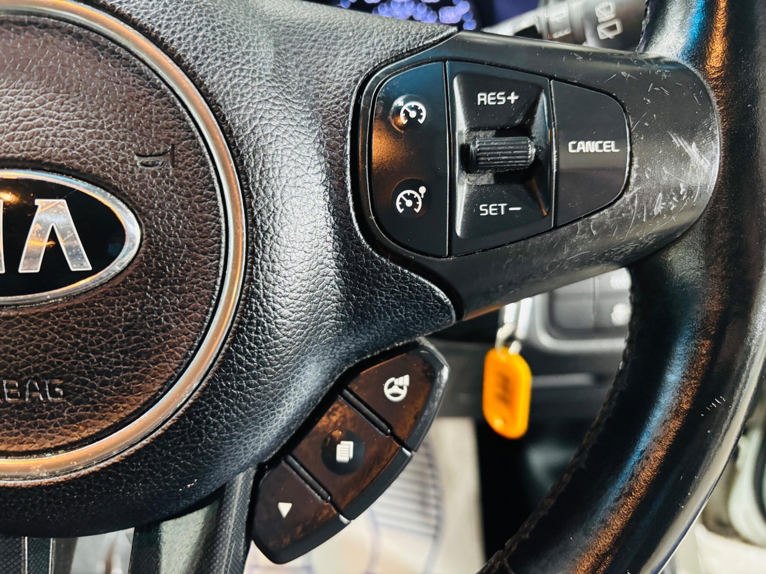 Used Kia Carens 2013 for sale - 77611778: Photo 21